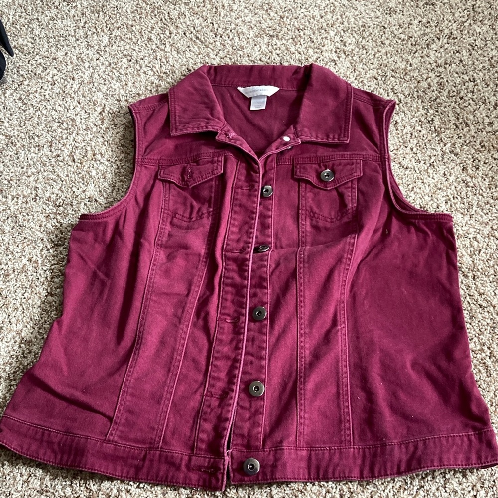 Christopher and Banks vest
